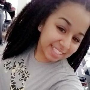 Meet your Posher, Frankiie